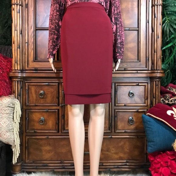 Kasper Burgundy Two Tier Pencil Skirt - Picture 1 of 8